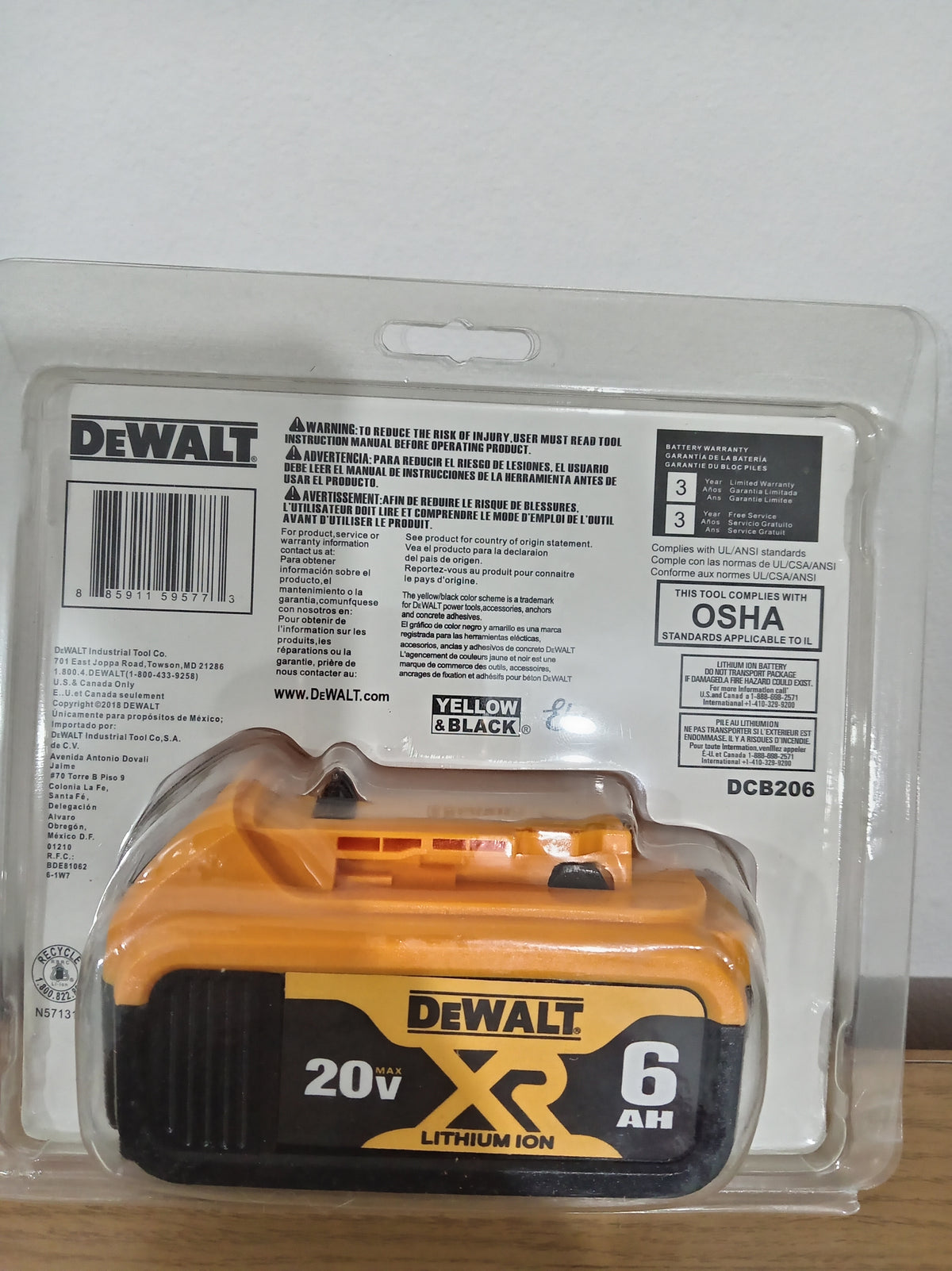 DEWALT DCB206 20V MAX XR 6.0Ah Lithium-Ion Battery 120Wh Fuel Gauge Cordless Power Tool Battery