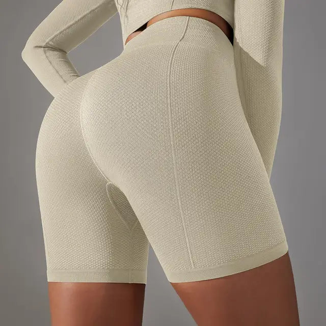 Mermaid Curve High Waist Tight Seamless Knitted GYM Shorts Hip Up Breathable Stripe Shorts Running Fitness Quick Dry Yoga Shorts