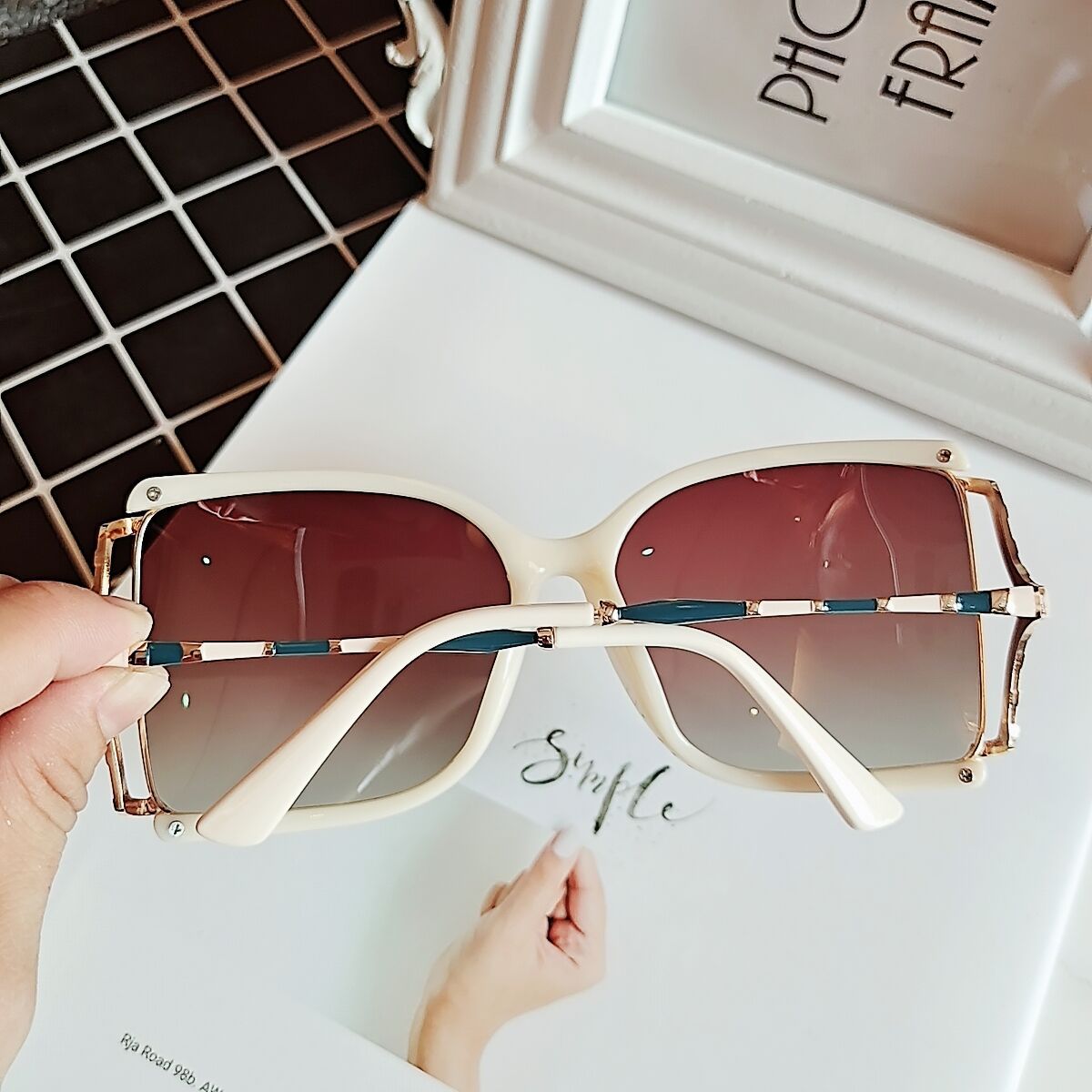 Big Frame Snakeskin Pattern Bamboo Sunglasses Hollow Sunglasses Women's Polarized Glasses