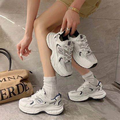 Fashionable casual sports shoes for children versatile breathabl lightweight running dad shoes