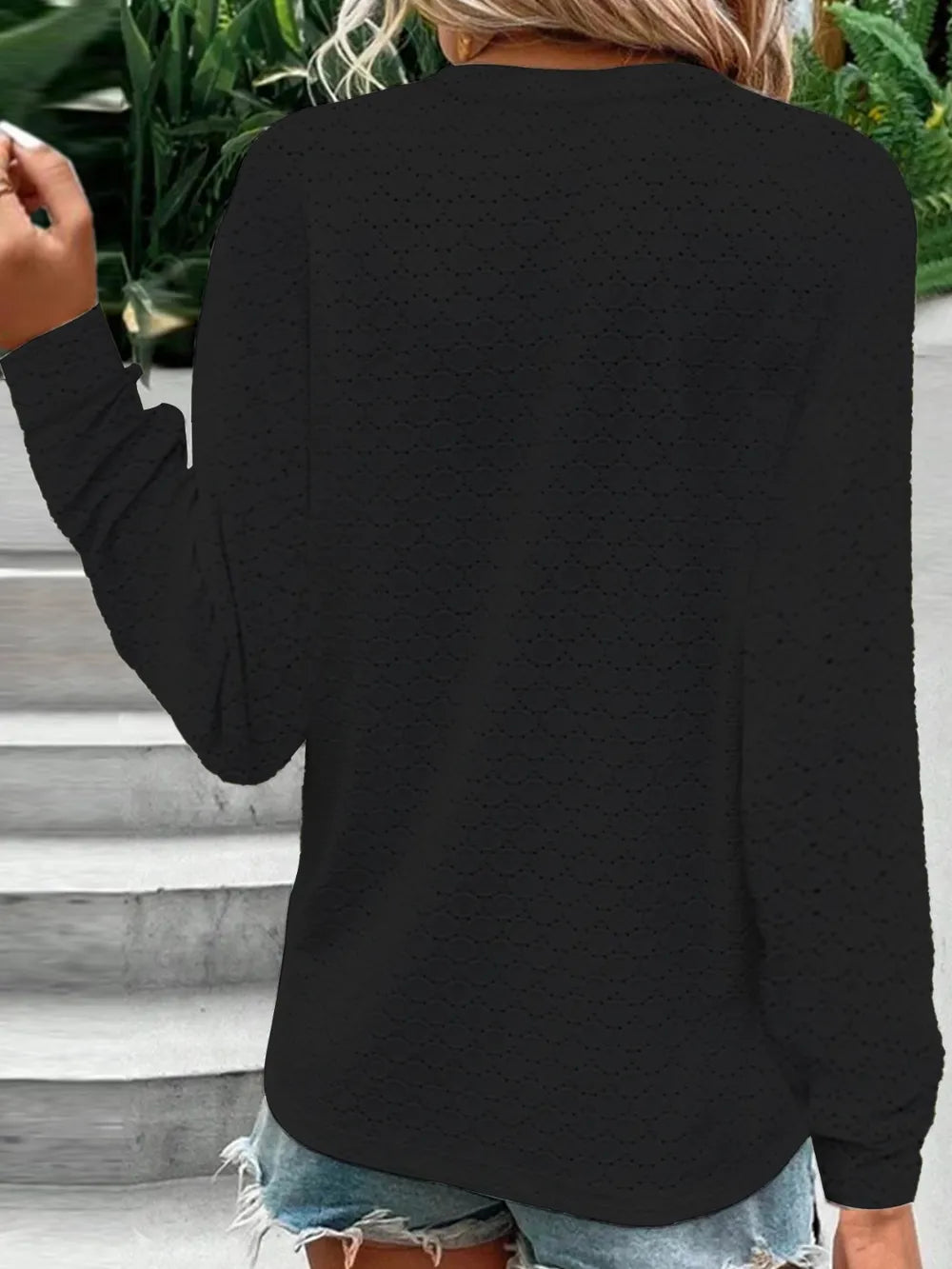 New Women's Fashion Casual Solid Color Button V-neck Long Sleeve