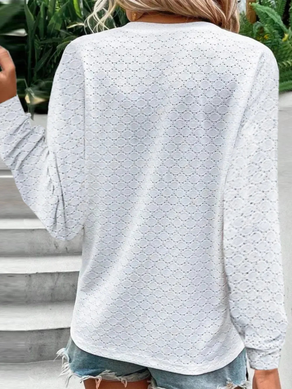 New Women's Fashion Casual Solid Color Button V-neck Long Sleeve