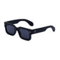 Fashionable boxy sunglasses for men with a simple frame that can be paired with nearsighted glasses