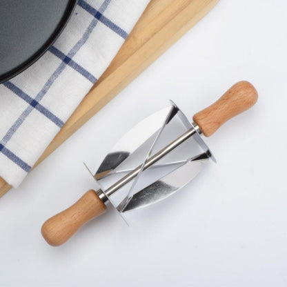 Stainless Steel Rolling Cutter Making Croissant Bread Wheel Dough Pastry Wooden Handle Baking Kitchen Accessories Knife Garden