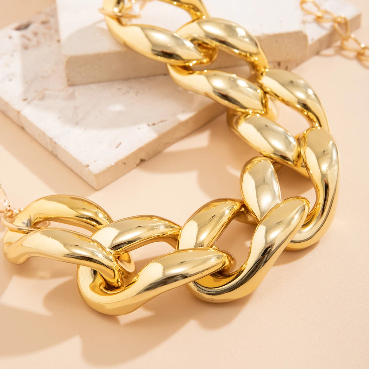 Exaggerated Big Thick Chain Short Choker Necklace for Women Trendy Statement Collar on the Neck Accessories