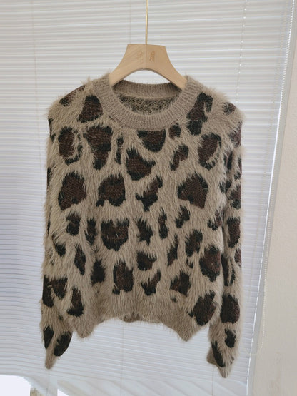 High end knitted sweater short sweater women's autumn and winter European and American style leopard print top trend