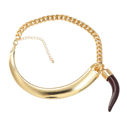 Women's semi curved and semi chain accessories with trendy design sense