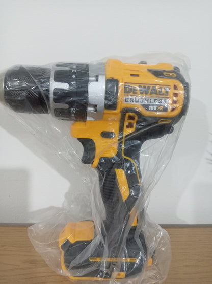 DEWALT DCD796N 18V XR Brushless Cordless Combi Hammer Drill Driver 13mm 70Nm Body Only
