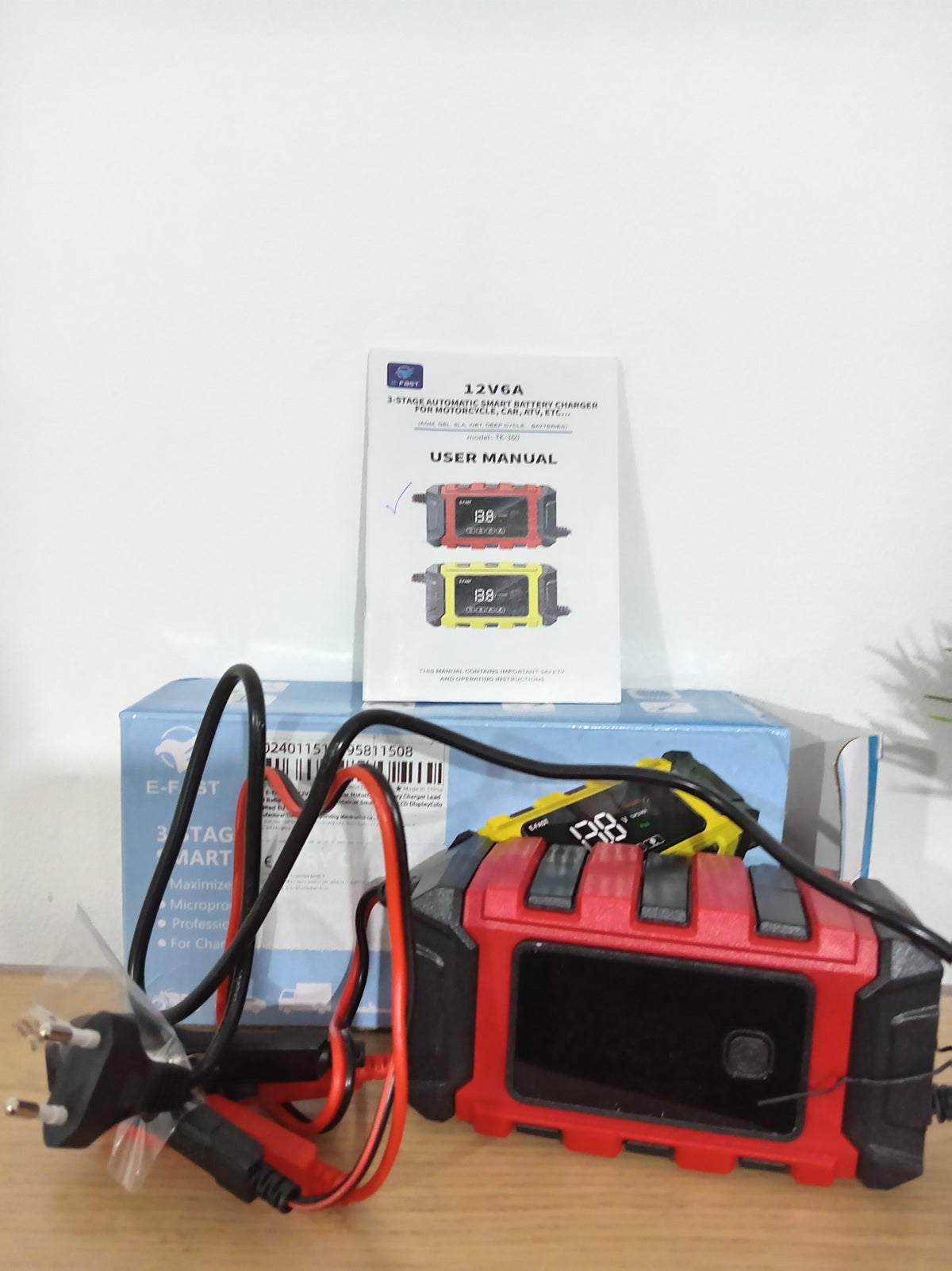 E-FAST TK-360 12V 6A Smart Battery Charger 3-Stage Car Motorcycle Repair Mode EU 2-Pin Plug