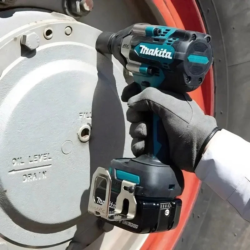 Makita DTW700 Cordless Impact Wrench 18V Brushless Motor 1000Nm Variable Speed Electric Wrench High Effieiency Durable Auto Stop