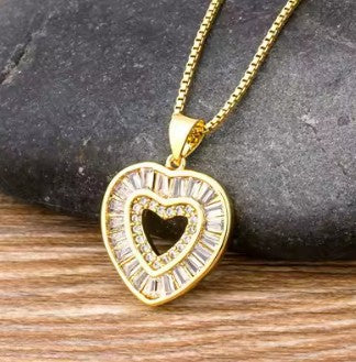 Heart Pendant Necklace for Women Rainbow Crystal Zircon Gold Plated CZ Necklace Romantic Heart Charm Jewelry Adjustable Chain Wedding Party Gift
