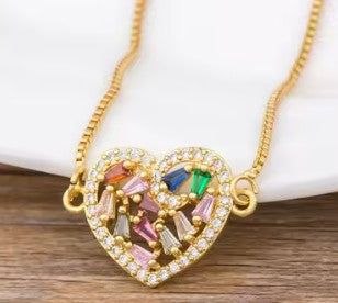 Heart Pendant Necklace for Women Rainbow Crystal Zircon Gold Plated CZ Necklace Romantic Heart Charm Jewelry Adjustable Chain Wedding Party Gift