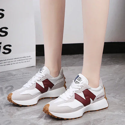 Women Casual Shoes Fashion Breathable Walking Flat Shoes Sneakers Women 2025 Gym Vulcanized Shoes White Female Footwear