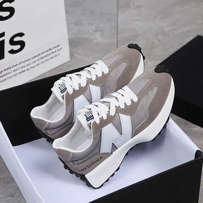 Women Casual Shoes Fashion Breathable Walking Flat Shoes Sneakers Women 2025 Gym Vulcanized Shoes White Female Footwear